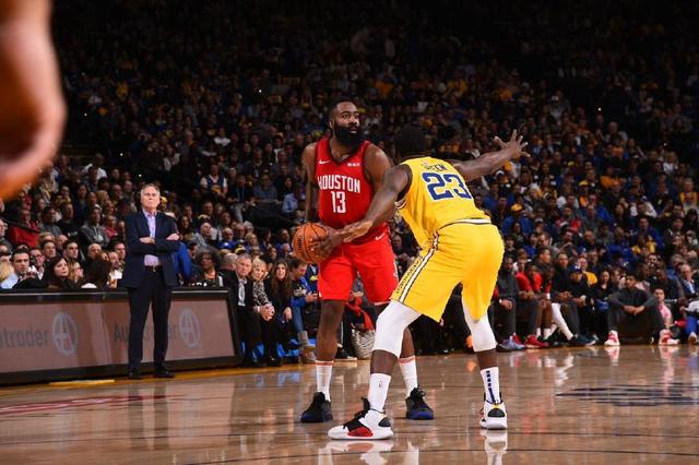 朱婷张常宁是女排史上最强大小主攻！吴梦洁李盈莹惠若琪不如她们（女排最强大小主攻当属朱婷与张常宁，吴梦洁李盈莹惠若琪略逊一筹）