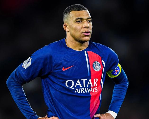 阿隆索：裁判的决定让我们抓狂，他纵容对方拖延时间的行为（阿隆索怒批裁判：判罚令人抓狂，纵容对手拖延时间）